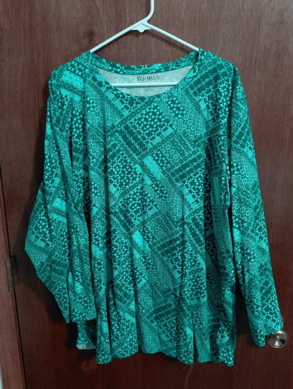 3X Roaman's Green Print Top - Long Sleeve Round Neck